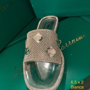 Lauren Lorraine Bianca Slip ons